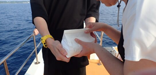 宮古島海洋散骨DARWIN